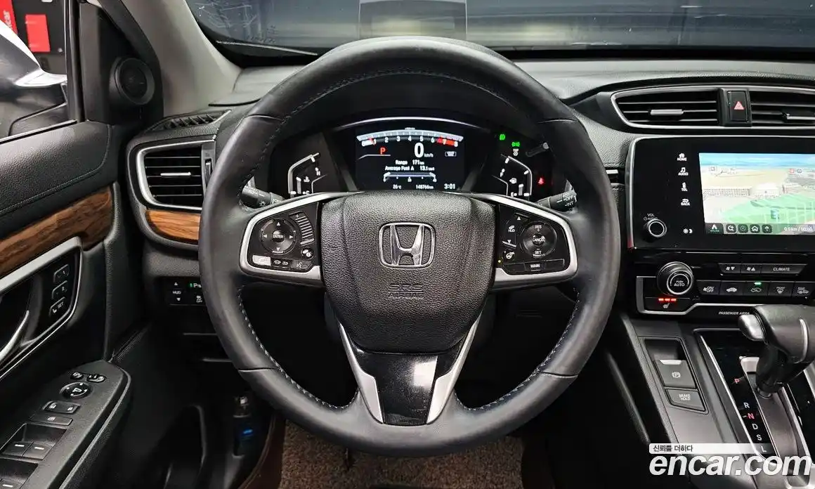 Honda CR-V 2017 1.5 автомат (гидро), фото 13