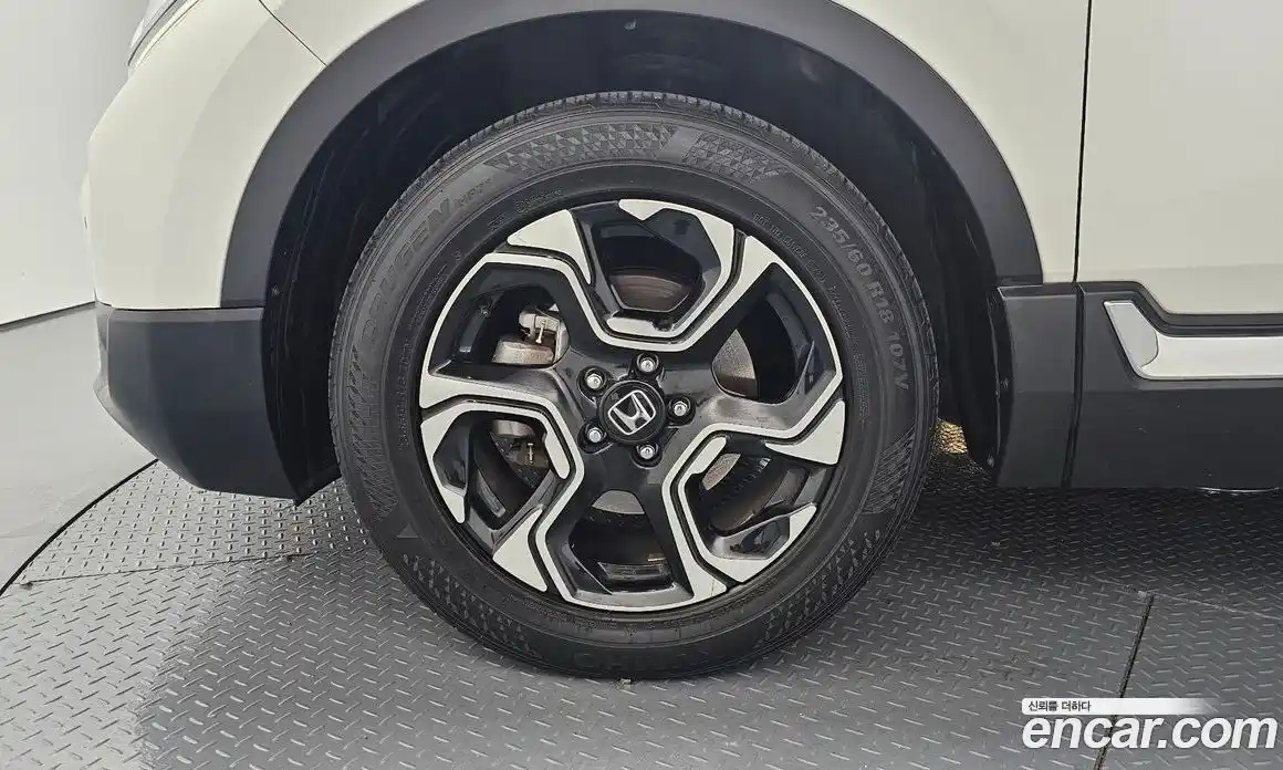 Honda CR-V 2017 1.5 автомат (гидро), фото 5