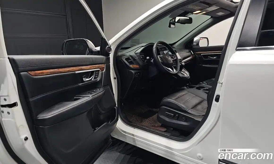 Honda CR-V 2017 1.5 автомат (гидро), фото 10