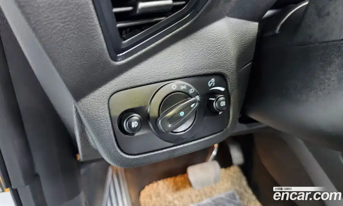 Ford Kuga 2016 2.0 автомат (гидро), фото 17