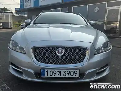 Jaguar XJ 2014 3.0 автомат (гидро), миниатюра 3 Jaguar XJ 2014 3.0 автомат (гидро), миниатюра 3