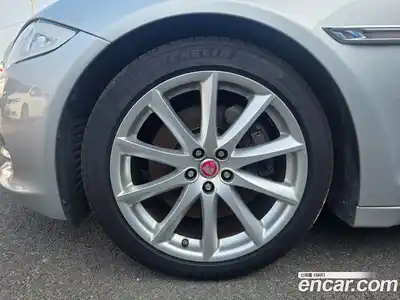 Jaguar XJ 2014 3.0 автомат (гидро), миниатюра 5 Jaguar XJ 2014 3.0 автомат (гидро), миниатюра 5