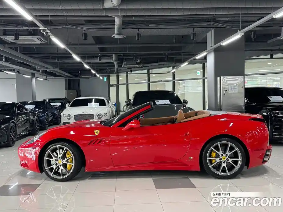 Ferrari California 2010 4.3 автомат (гидро), фото 3