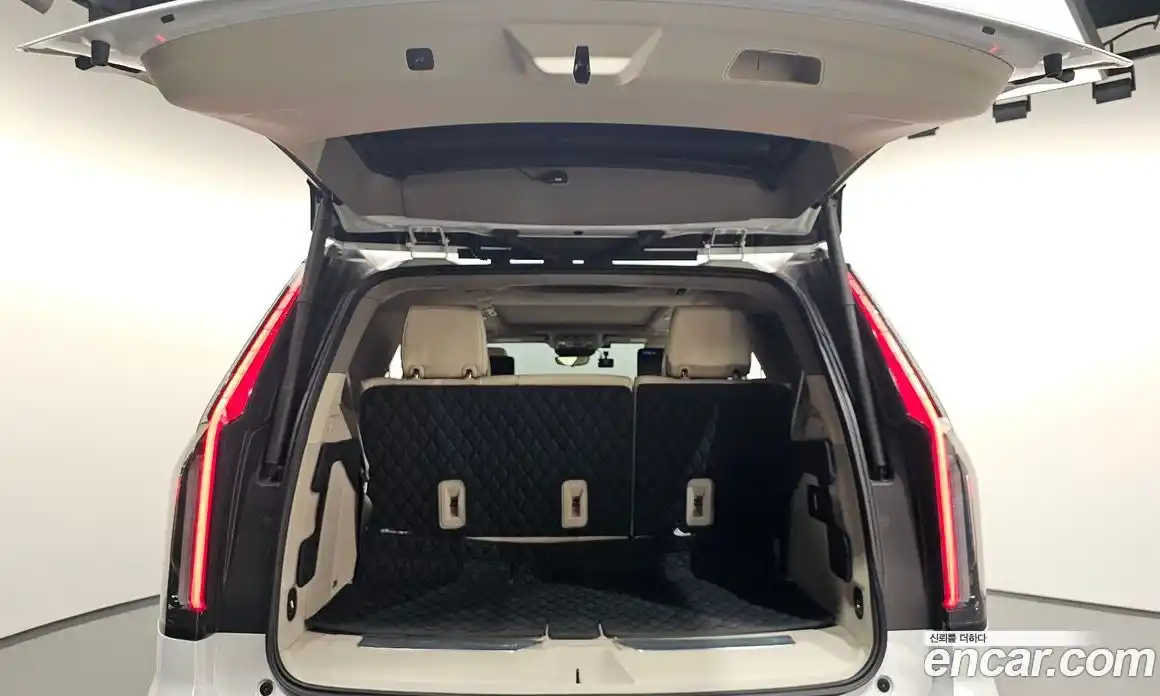 Cadillac Escalade 2023 6.2 автомат (гидро), фото 25 Cadillac Escalade 2023 6.2 автомат (гидро), фото 25
