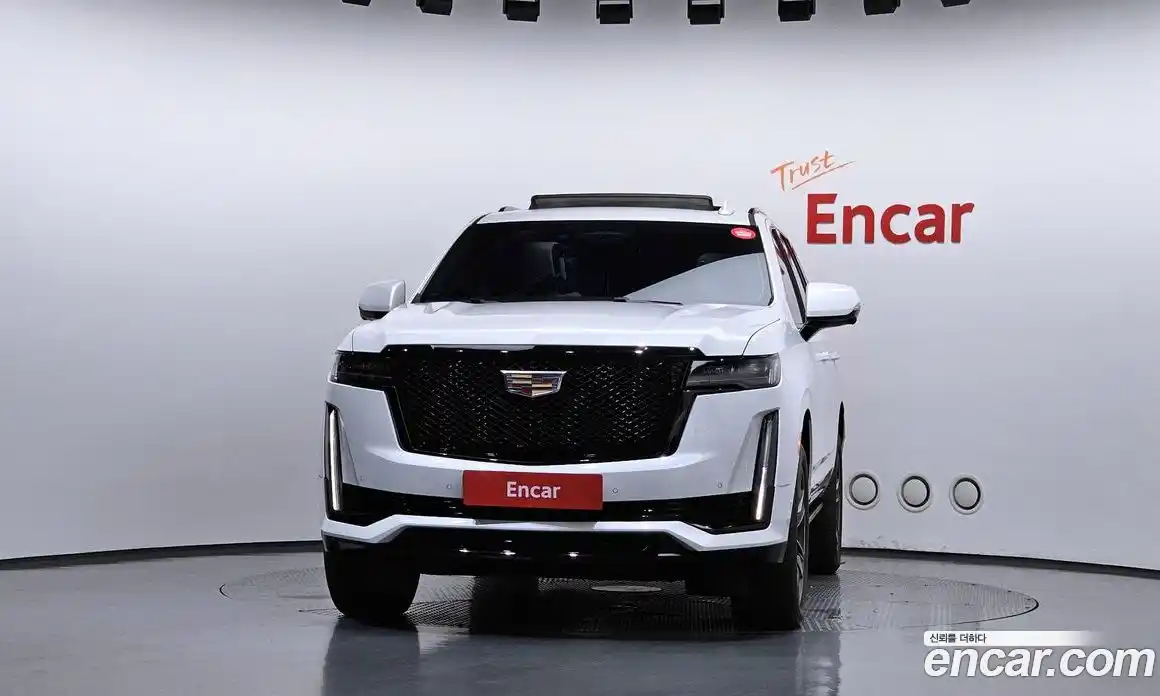 Cadillac Escalade 2023 6.2 автомат (гидро), фото 3 Cadillac Escalade 2023 6.2 автомат (гидро), фото 3