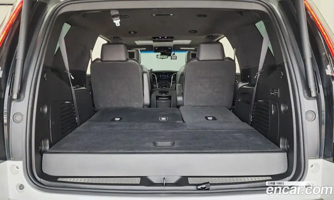 Cadillac Escalade 2019 6.2 автомат (гидро), фото 20 Cadillac Escalade 2019 6.2 автомат (гидро), фото 20