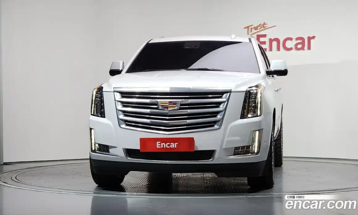 Cadillac Escalade 2019 6.2 автомат (гидро), фото 3 Cadillac Escalade 2019 6.2 автомат (гидро), фото 3