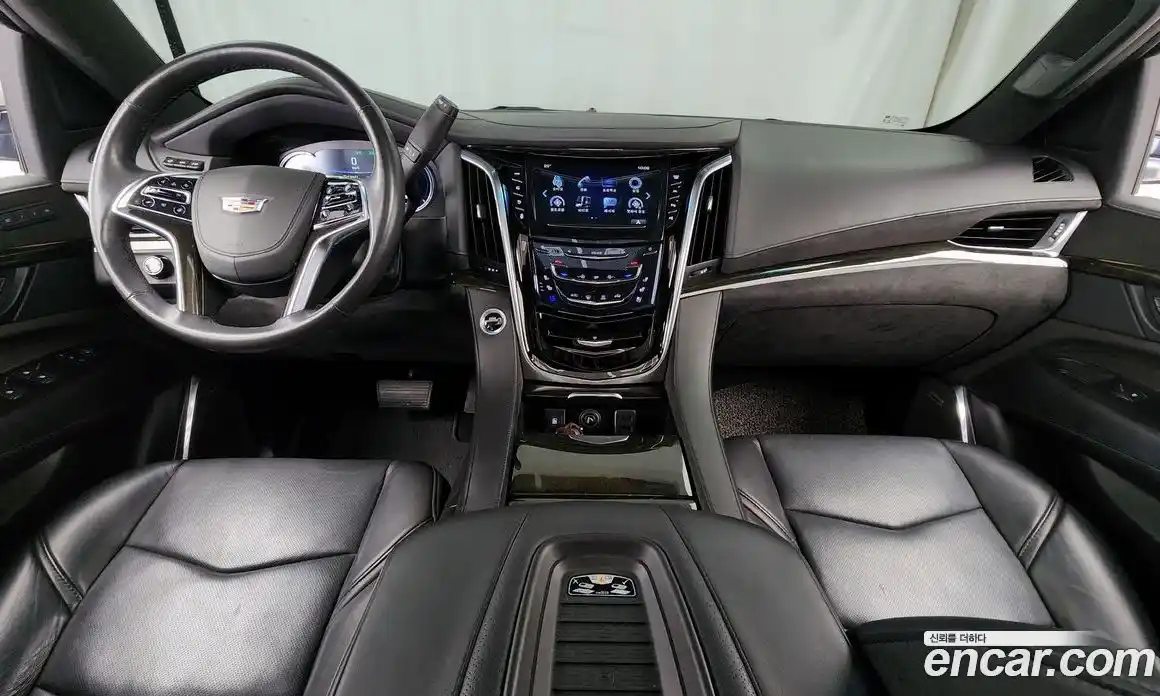 Cadillac Escalade 2019 6.2 автомат (гидро), фото 7 Cadillac Escalade 2019 6.2 автомат (гидро), фото 7