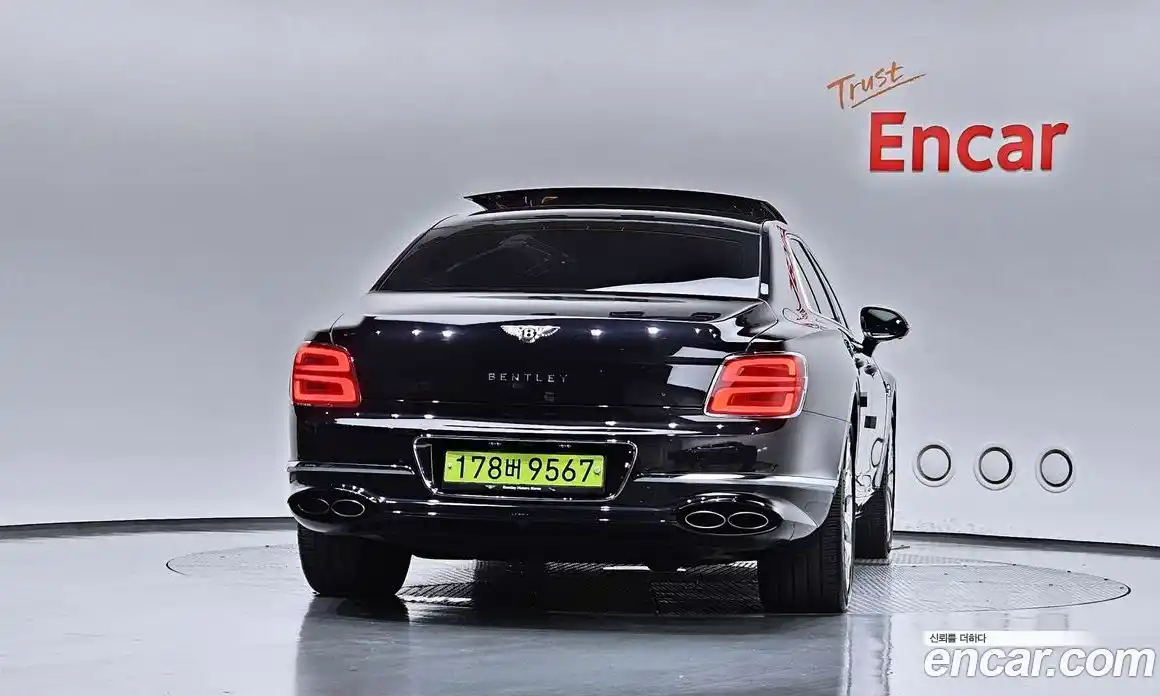 Bentley Flying Spur 2022 4.0 автомат (гидро), фото 4 Bentley Flying Spur 2022 4.0 автомат (гидро), фото 4
