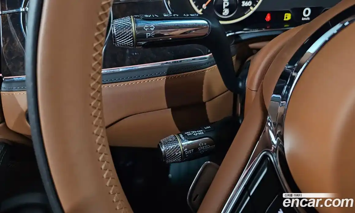 Bentley Flying Spur 2022 4.0 автомат (гидро), фото 43 Bentley Flying Spur 2022 4.0 автомат (гидро), фото 43