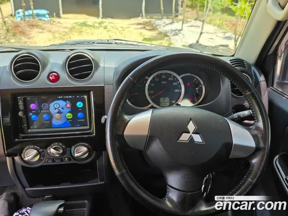 Mitsubishi Pajero 2011 0.7 автомат (гидро), фото 8