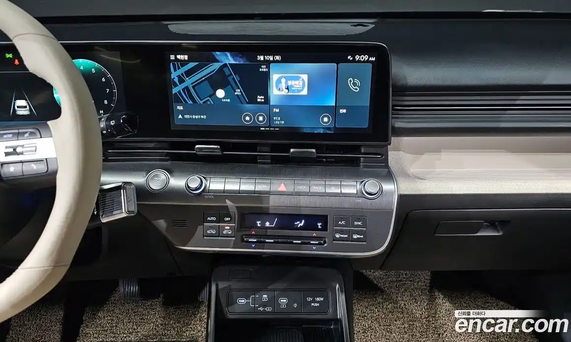 Hyundai Kona 2023 1.6 автомат (гидро), фото 15