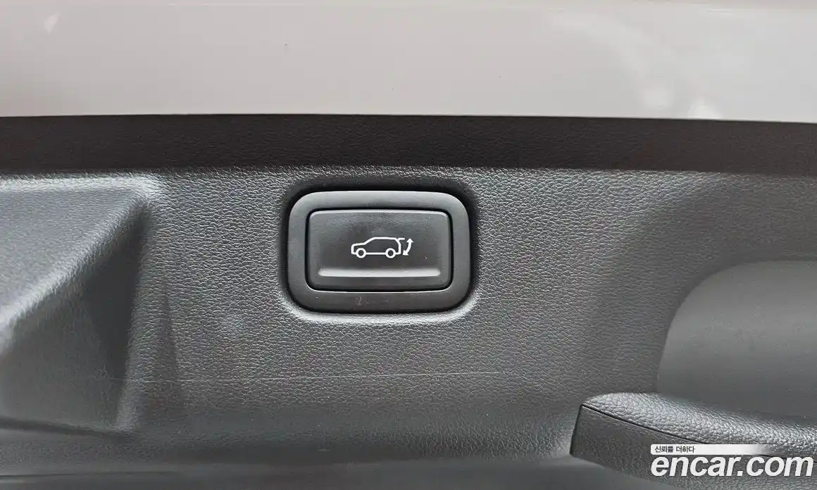 Hyundai Kona 2023 1.6 автомат (гидро), фото 20