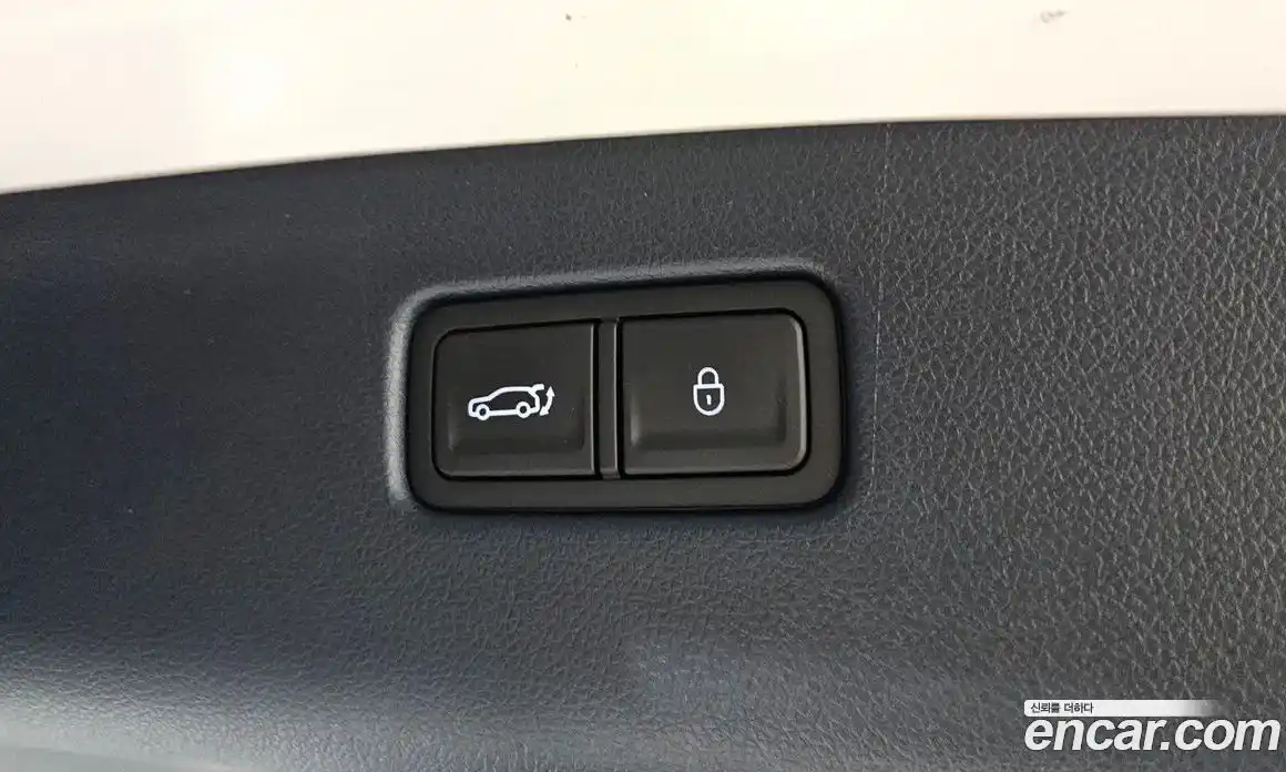 Genesis GV70 2023 2.5 автомат (гидро), фото 18