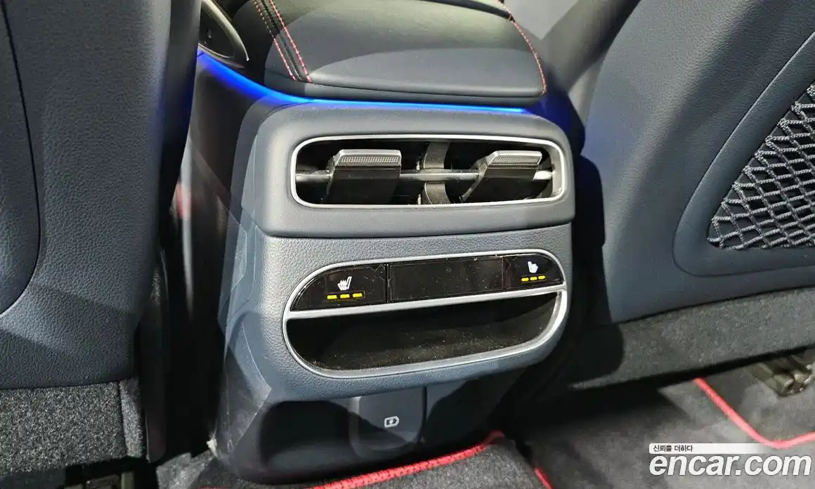 Genesis GV70 2023 2.5 автомат (гидро), фото 19