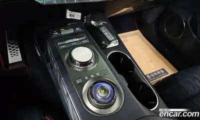 Genesis GV70 2023 2.5 автомат (гидро), миниатюра 9