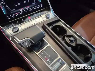 Audi A6 2023 2.0 автомат (гидро), миниатюра 9