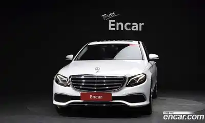 Mercedes-Benz E-Class 2016 1.9 автомат (гидро), миниатюра 2