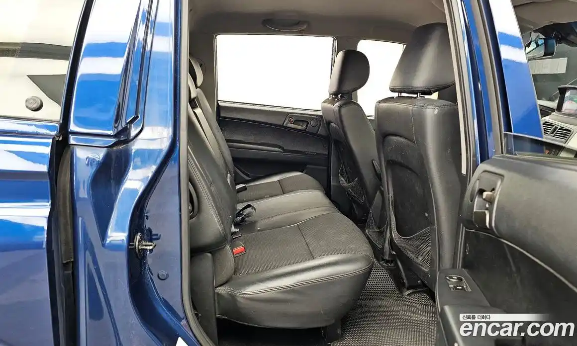 SsangYong Korando 2014 2.0 автомат (гидро), фото 12