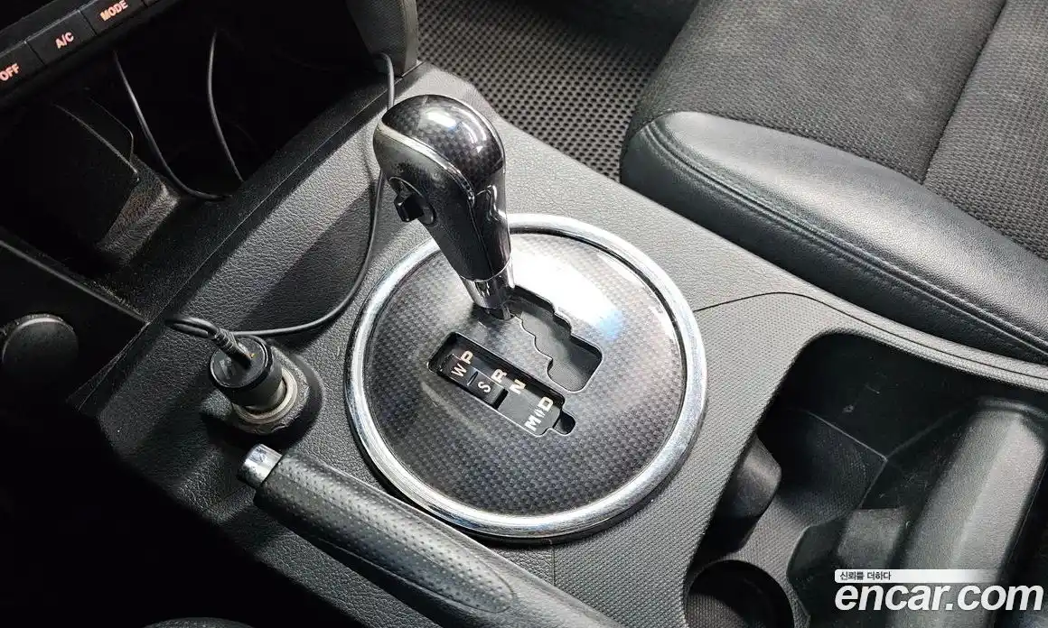 SsangYong Korando 2014 2.0 автомат (гидро), фото 9