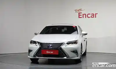 Lexus ES 2018 2.5 автомат (гидро), миниатюра 3 Lexus ES 2018 2.5 автомат (гидро), миниатюра 3