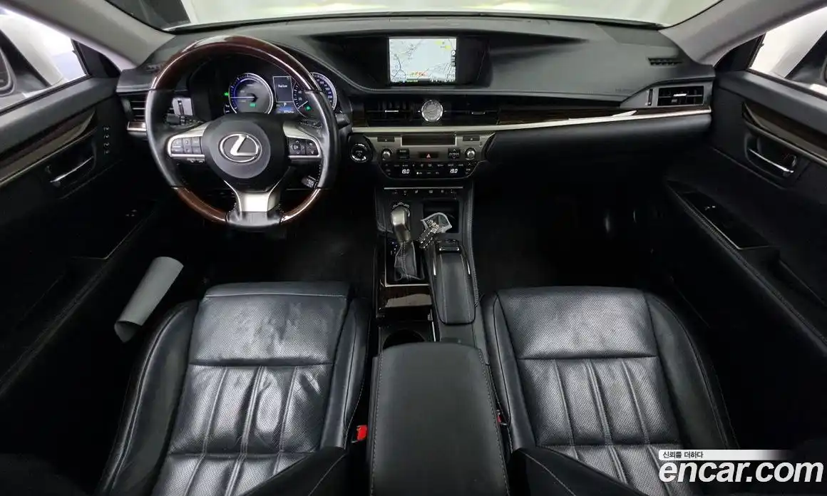 Lexus ES 2018 2.5 автомат (гидро), фото 10 Lexus ES 2018 2.5 автомат (гидро), фото 10