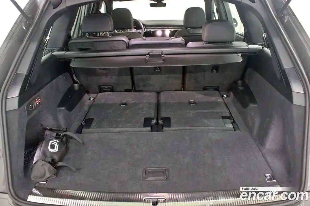 Audi Q7 2025 3.0 автомат (гидро), фото 19