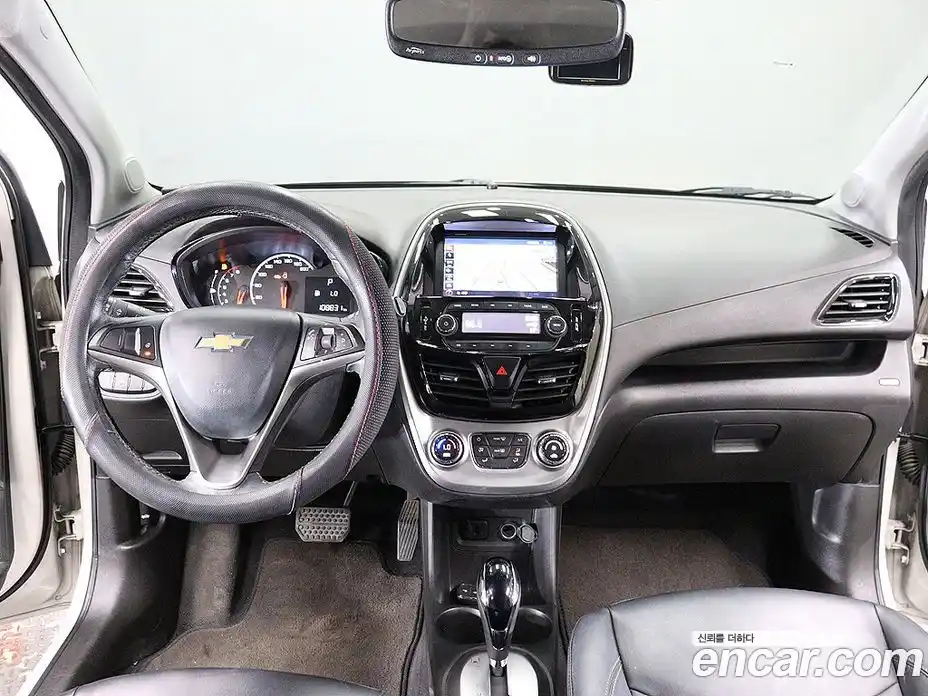 Chevrolet Spark 2016 1.0 автомат (гидро), фото 14