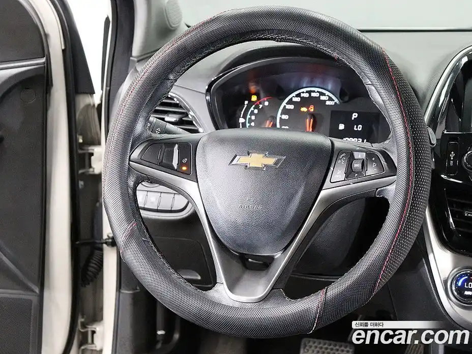 Chevrolet Spark 2016 1.0 автомат (гидро), фото 15