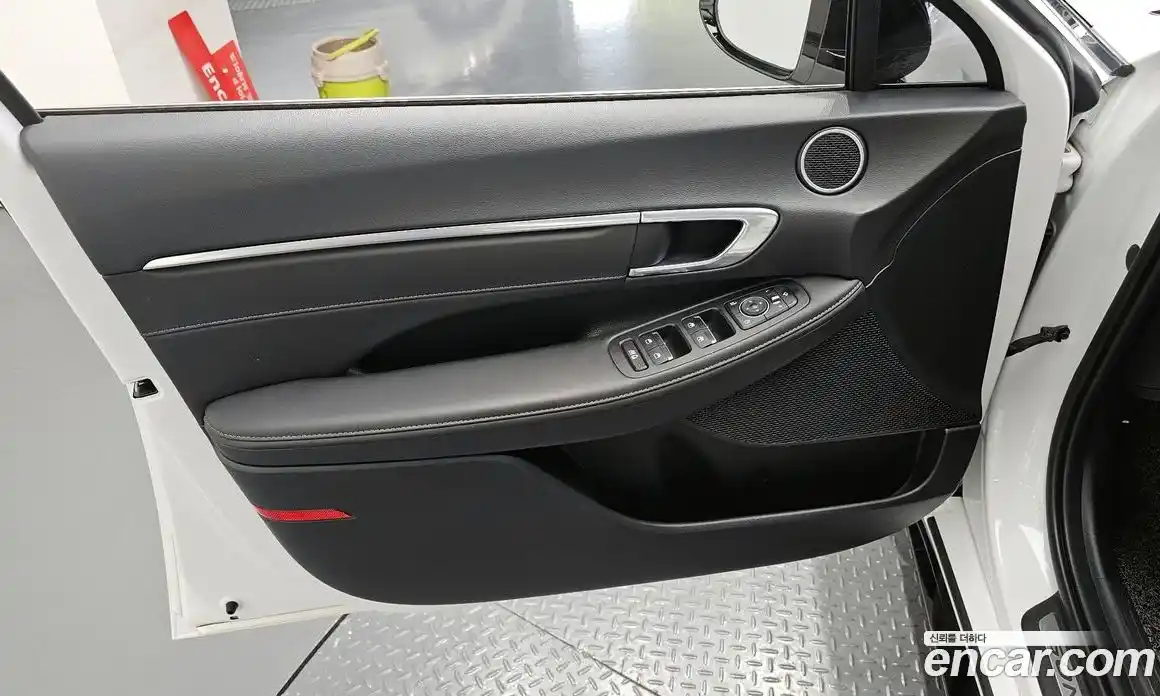 Hyundai Sonata 2022 2.0 автомат (гидро), фото 14