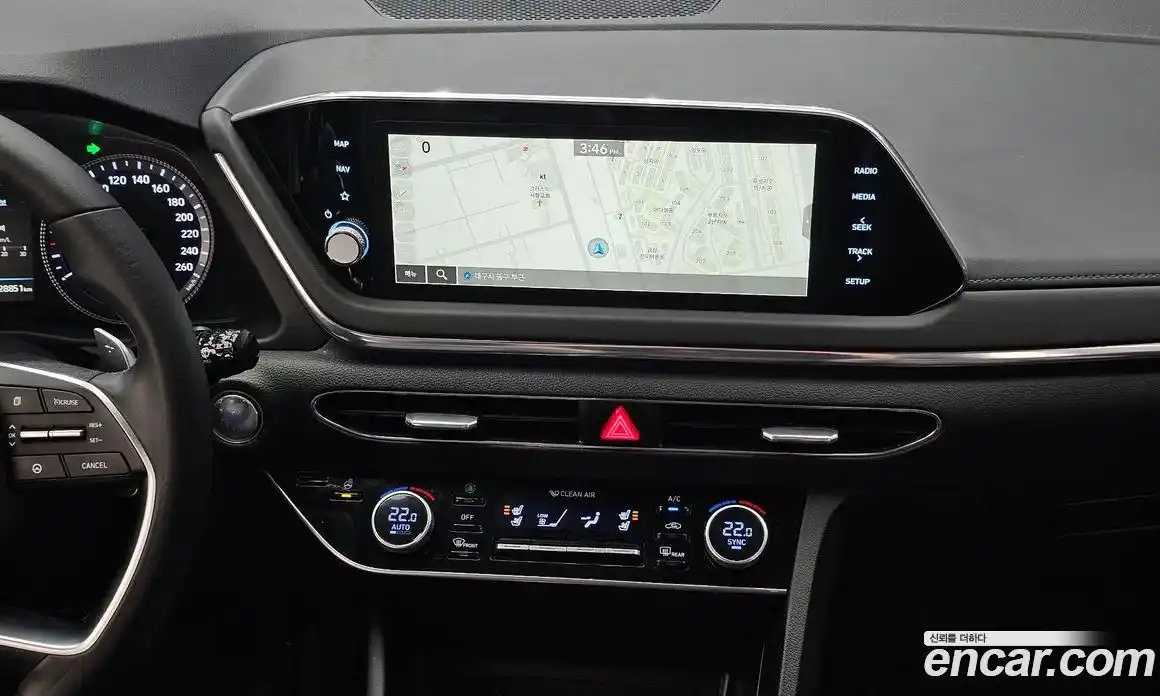 Hyundai Sonata 2022 2.0 автомат (гидро), фото 20