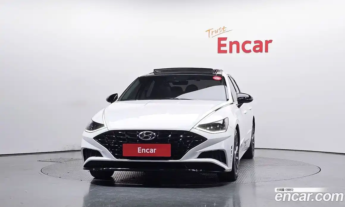 Hyundai Sonata 2022 2.0 автомат (гидро), фото 3