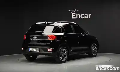 Hyundai Venue 2022 1.6 автомат (гидро), миниатюра 2
