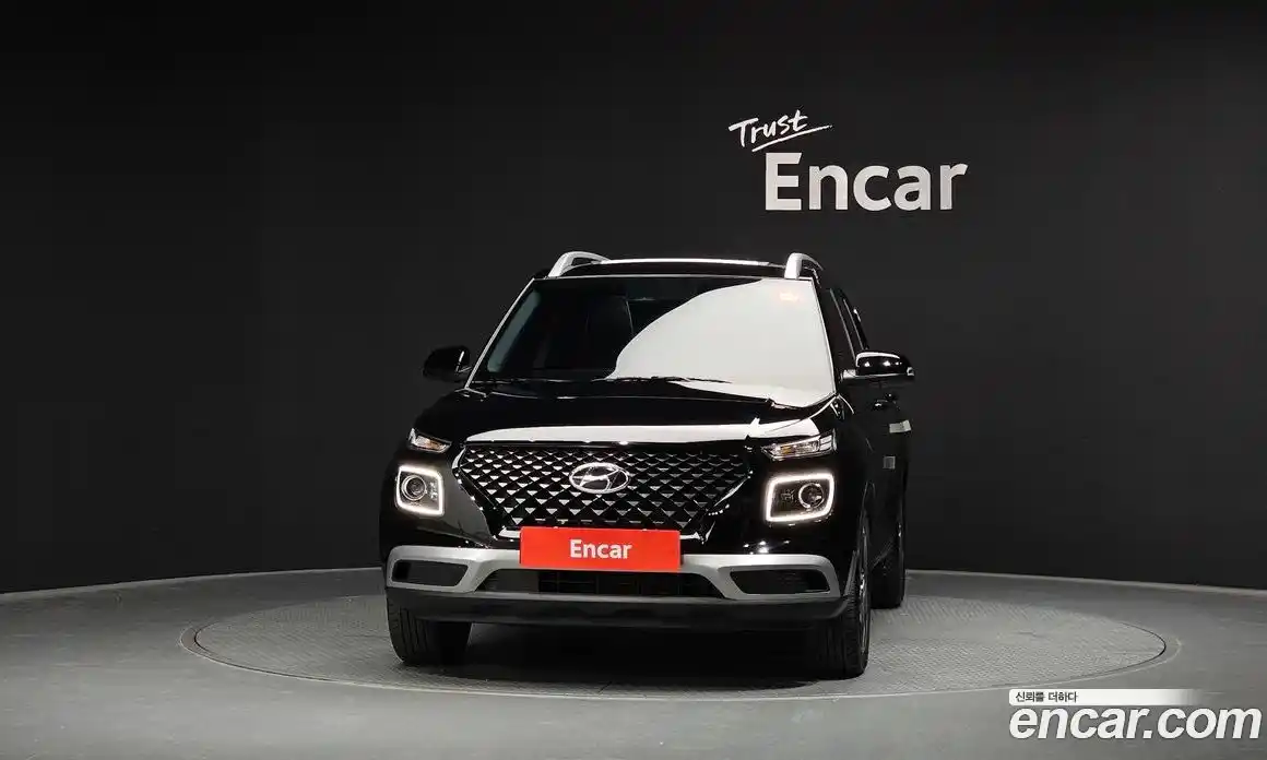 Hyundai Venue 2022 1.6 автомат (гидро), фото 3