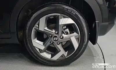Hyundai Venue 2022 1.6 автомат (гидро), миниатюра 7