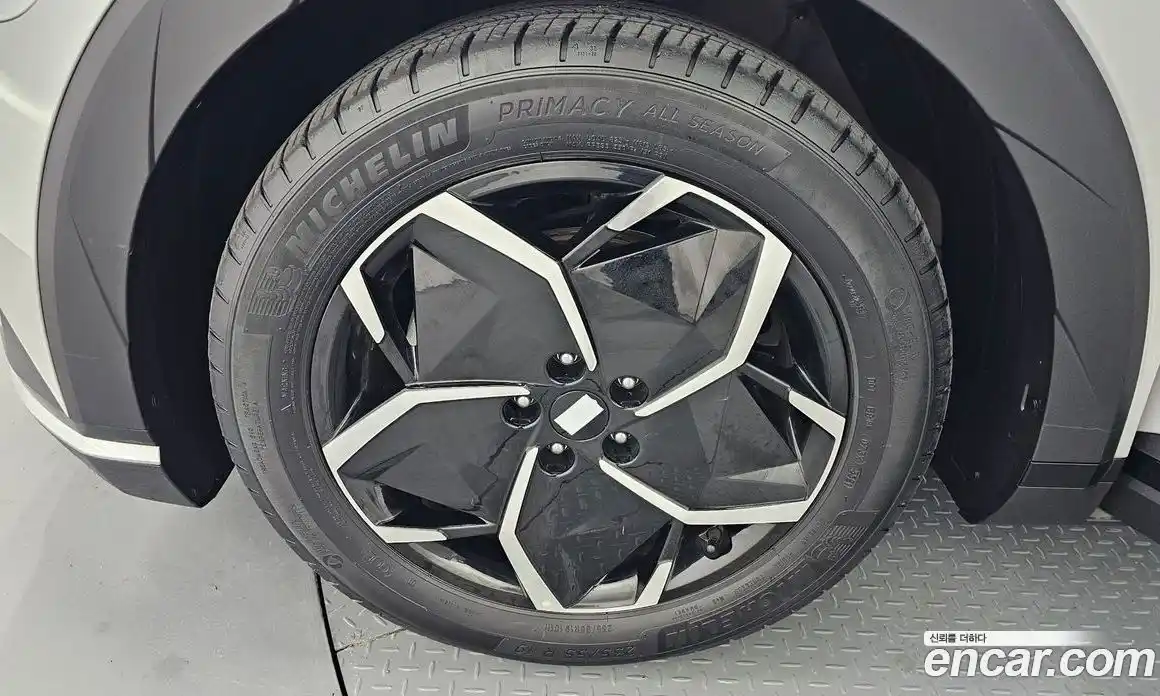 Hyundai Ioniq 5 2022 0.1 автомат (гидро), фото 5