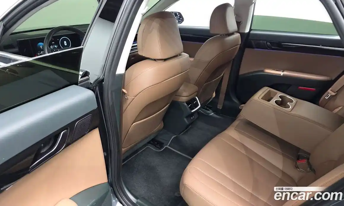 Hyundai Grandeur 2023 1.6 автомат (гидро), фото 13