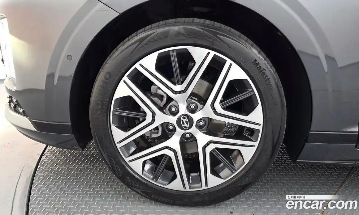 Hyundai Grandeur 2023 1.6 автомат (гидро), фото 5