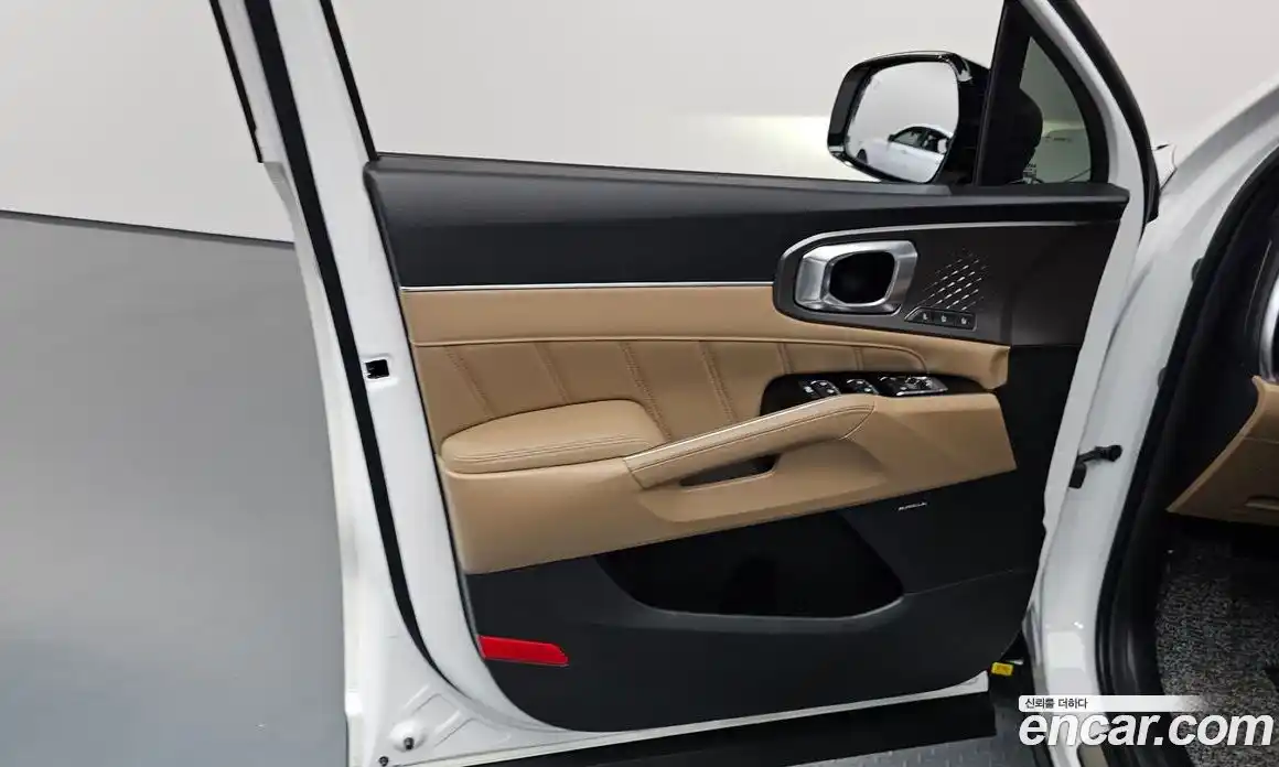 Kia Sorento 2023 2.5 автомат (гидро), фото 14