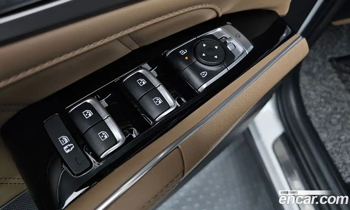 Kia Sorento 2023 2.5 автомат (гидро), фото 30