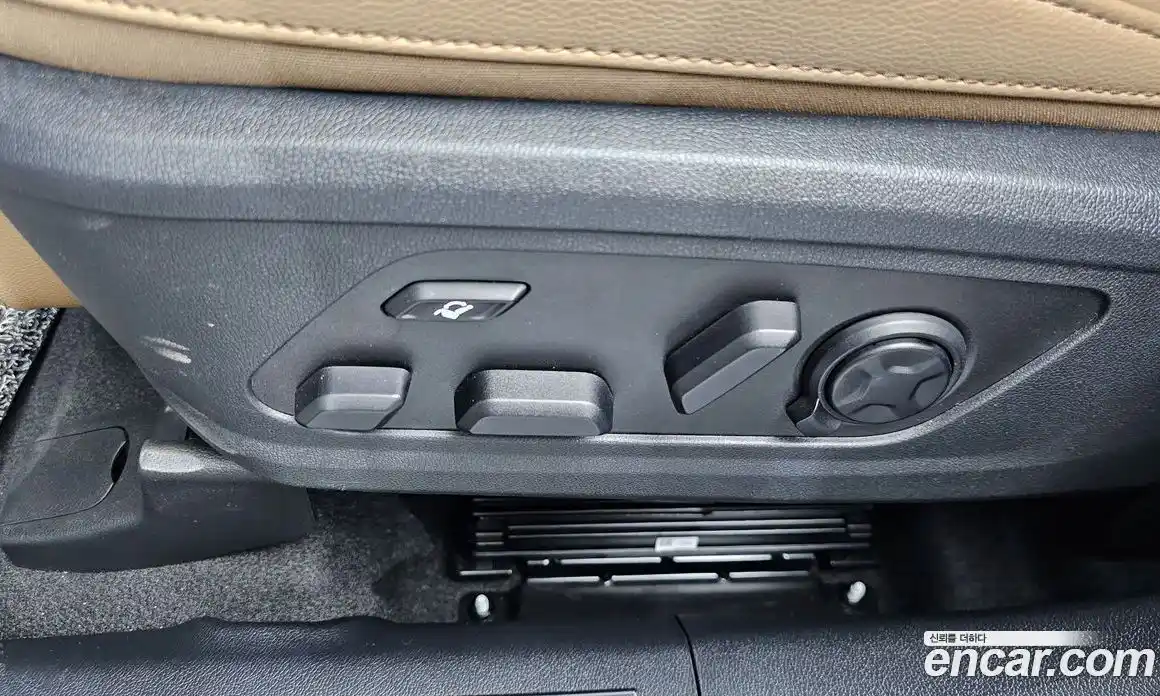 Kia Sorento 2023 2.5 автомат (гидро), фото 31
