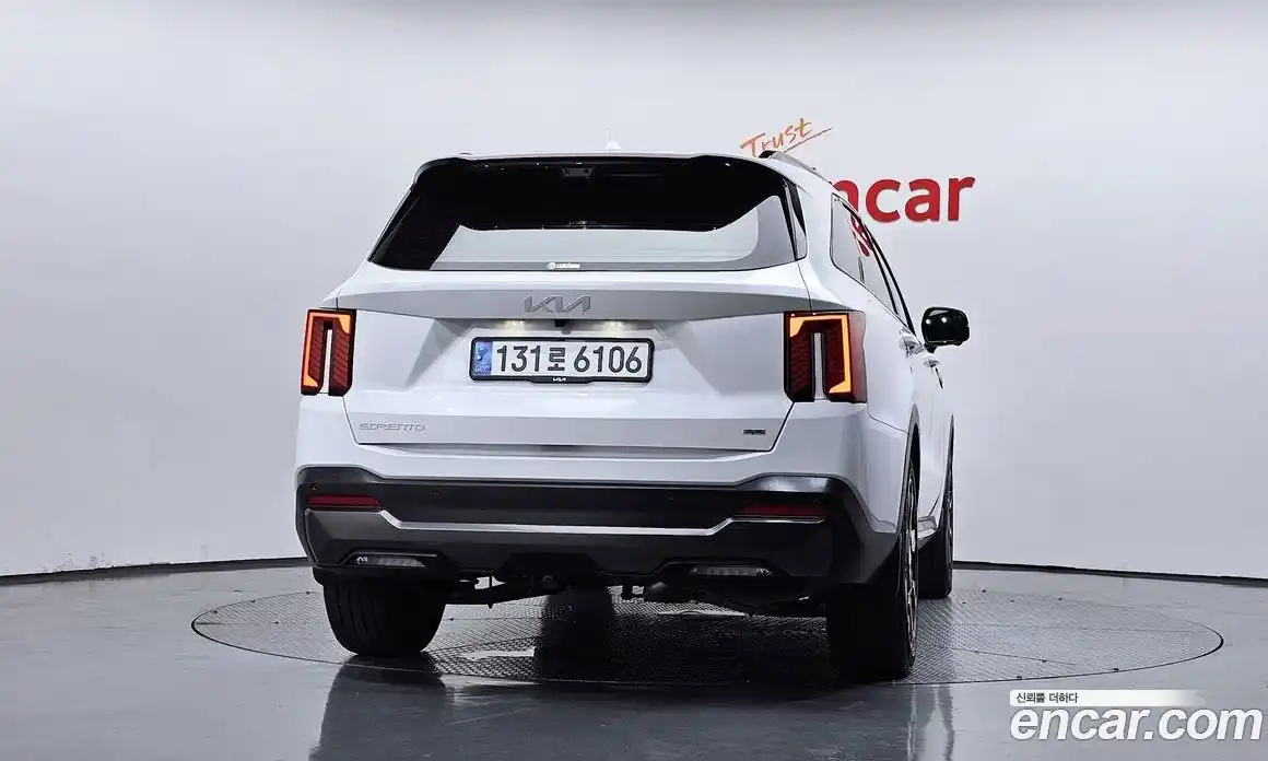 Kia Sorento 2023 2.5 автомат (гидро), фото 4