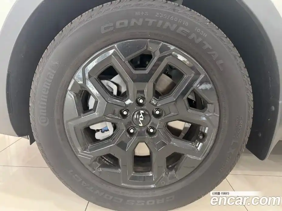 Kia Sorento 2024 1.6 автомат (гидро), фото 5