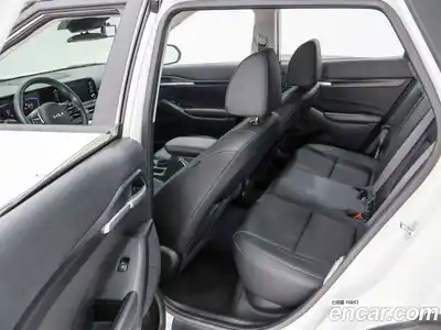 Kia Seltos 2025 2.0 автомат (гидро), миниатюра 10