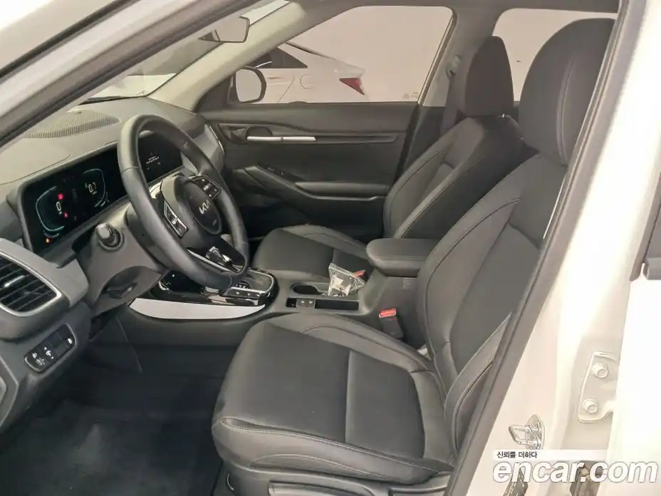 Kia Seltos 2025 2.0 автомат (гидро), фото 9