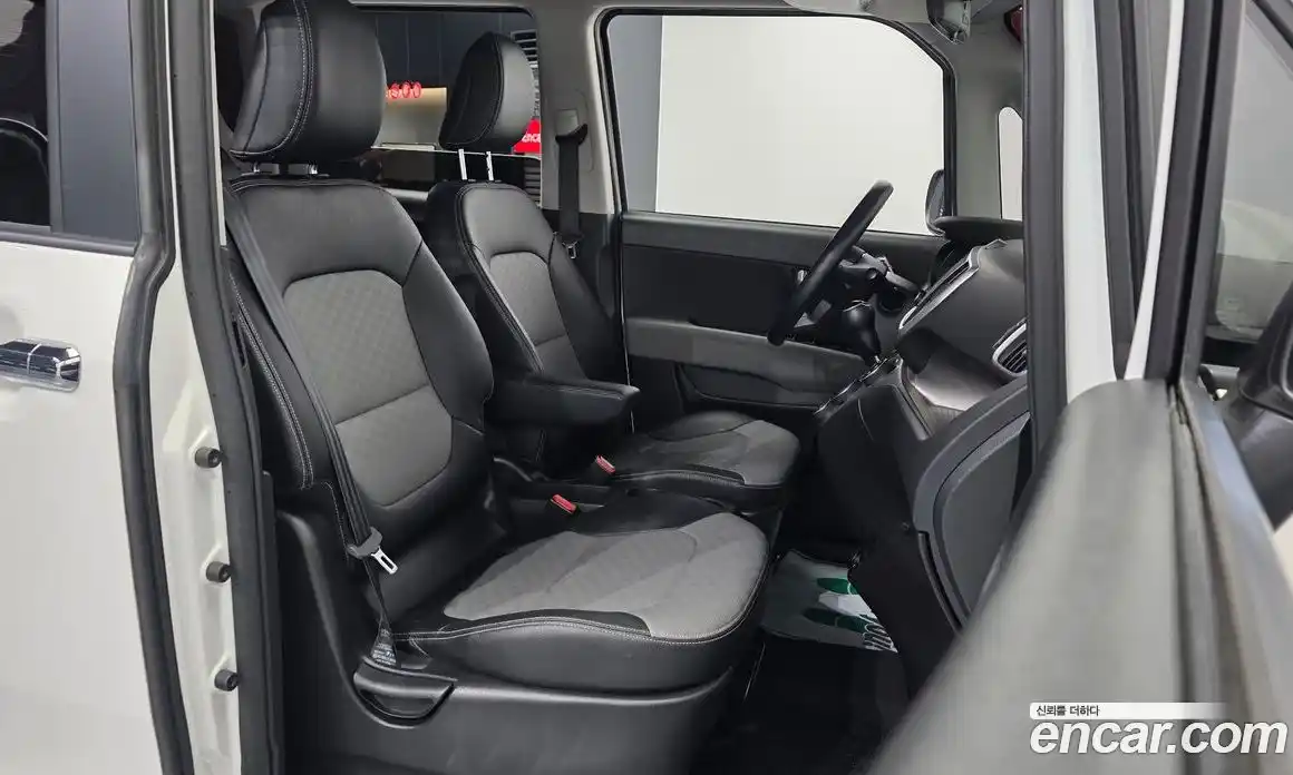 Kia Ray 2020 1.0 автомат (гидро), фото 17