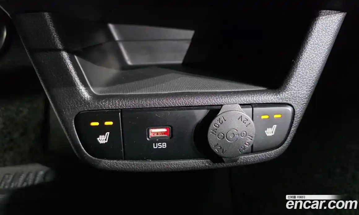 Kia Ray 2020 1.0 автомат (гидро), фото 28