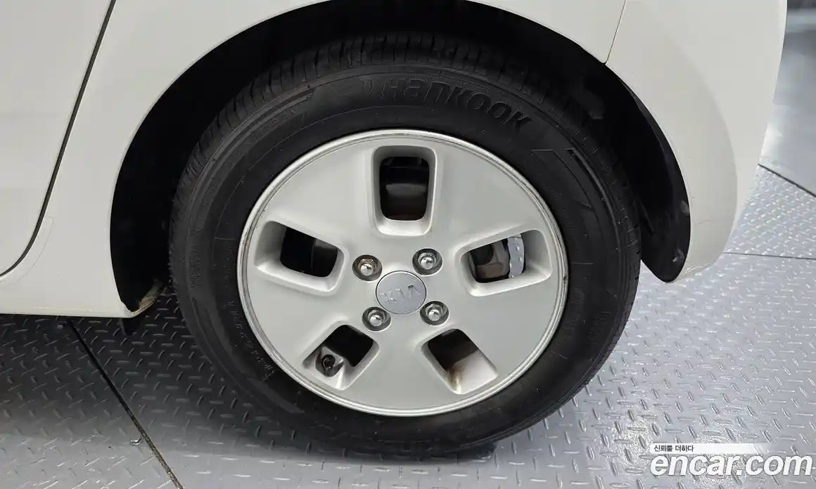 Kia Ray 2020 1.0 автомат (гидро), фото 7
