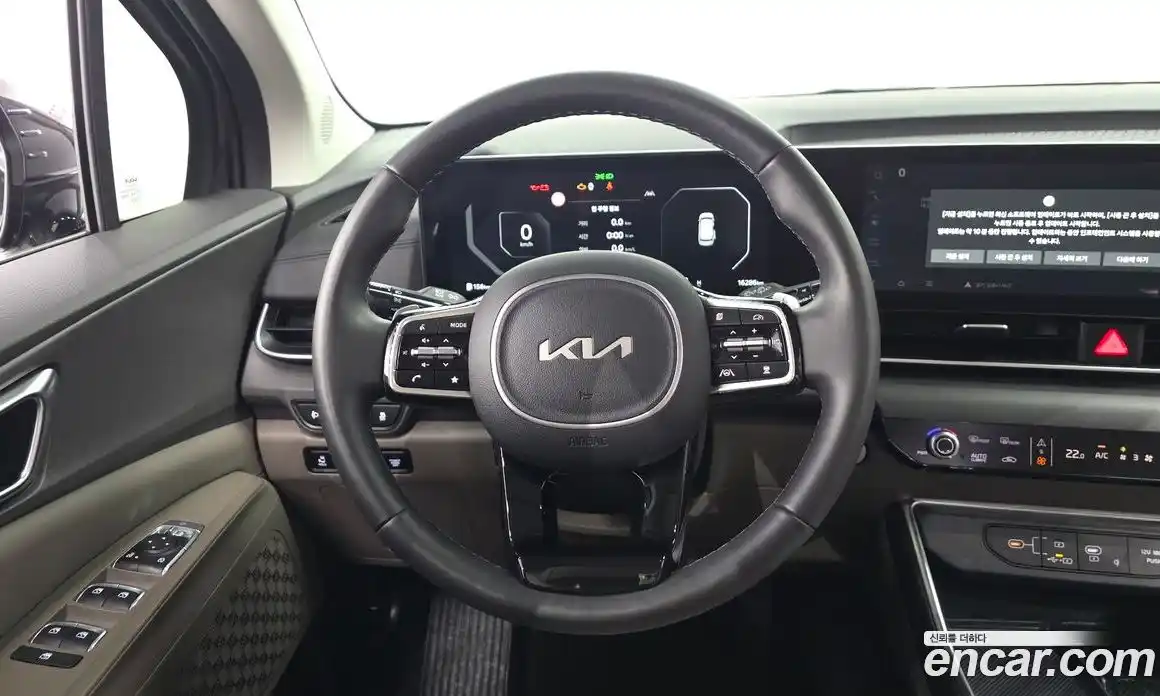 Kia Carnival 2023 2.2 автомат (гидро), фото 12