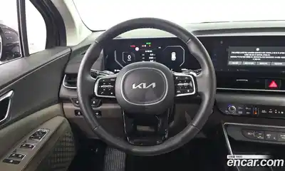 Kia Carnival 2023 2.2 автомат (гидро), миниатюра 12